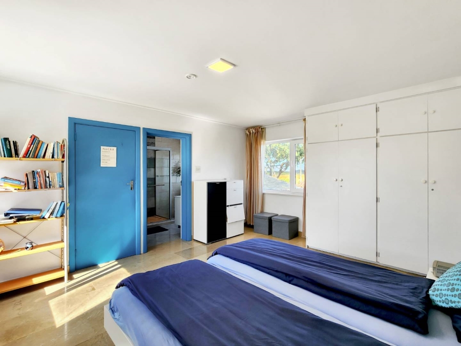 To Let 3 Bedroom Property for Rent in Zeekoevlei Western Cape